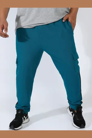 Instafab Men Mid-Rise Cargo Track Pants