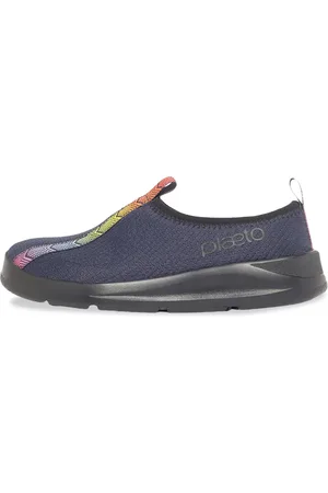 plaeto Kids EZPlay Textured Mesh Walking Shoes