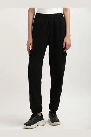 Calvin Klein Women Loose Fit Mid-Rise Joggers Trousers