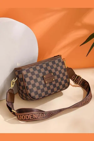 Diva Dale Printed PU Structured Handheld Bag with Quilted