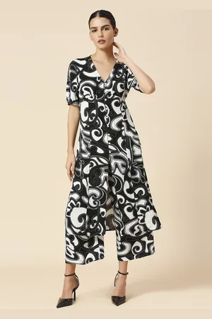 Chemistry Printed V-Neck Straight Kurta & Trouser
