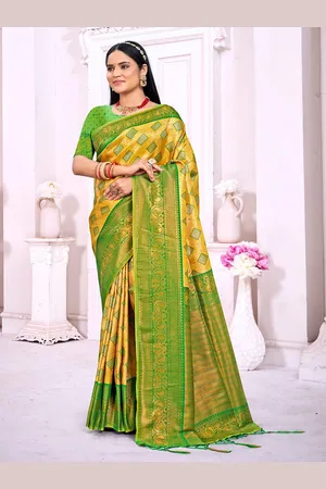Ishin Zari Woven Tassel Saree With Blouse