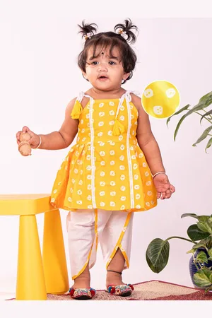 Vastramay Girls Floral Printed Regular Pure Cotton Kurta with Dhoti Pant