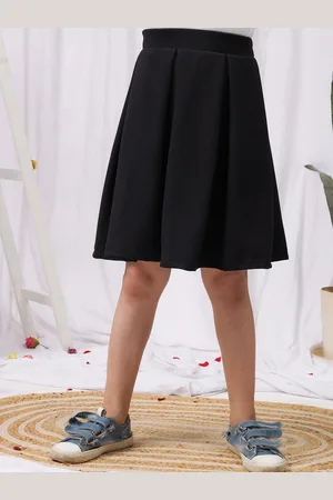 NEUDIS Girls Solid Flared Pleated Mini Skirt