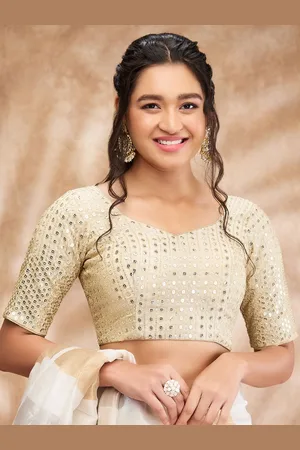 SALWAR STUDIO Embellished Saree Blouse