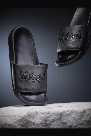 WROGN Men Brand Logo Textured Sliders