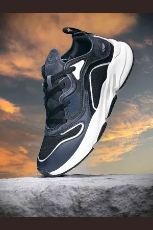 WROGN Men Colourblocked Sneakers