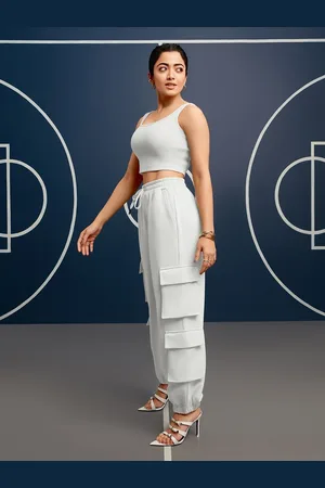 Bewakoof Shoulder Straps Crop Top With Joggers