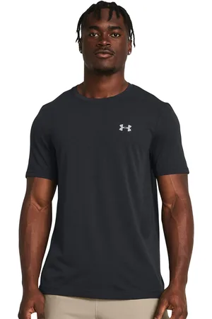 Under Armour Men Solid Round Neck Nylon Slim Fit Tshirt