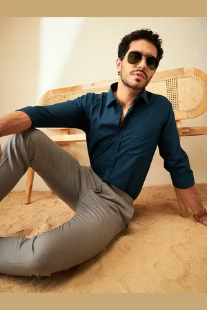 DENNISON Men Teal Blue Classic Regular Fit Solid Formal Shirt