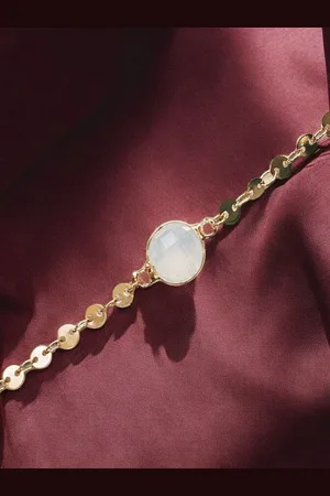 FÁBULA Gold-Plated Lace Motif Center Opal Stone Choker Necklace