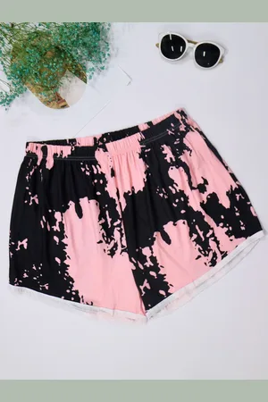 LULU & SKY Women Floral Printed Slim Fit Low-Rise Above Knee Regular Shorts