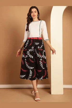 Tulsattva Printed Top With Skirt & Belt Co-Ords