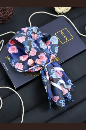PELUCHE Men Silk Floral Pocket Square