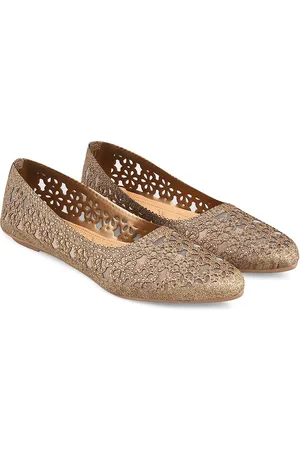 JM Looks Women Textured Mules Flats