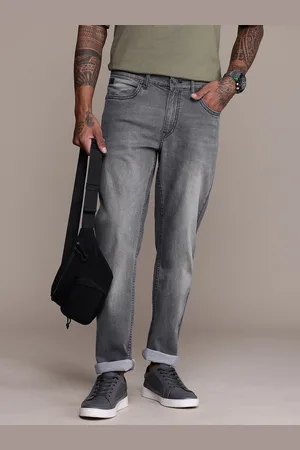 WROGN Men Straight Fit Heavy Fade Stretchable Jeans