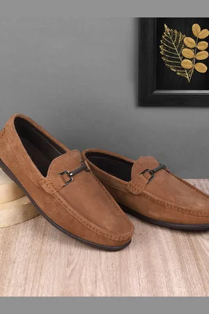 Metro Men Textured Leather Loafers