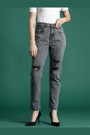 DressBerry Women Boyfriend Fit Mildly Distressed Light Fade Stretchable Jeans