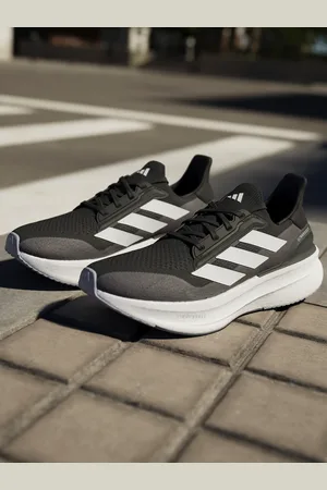 adidas Men Woven Design Ultraboost 5X Running Shoes