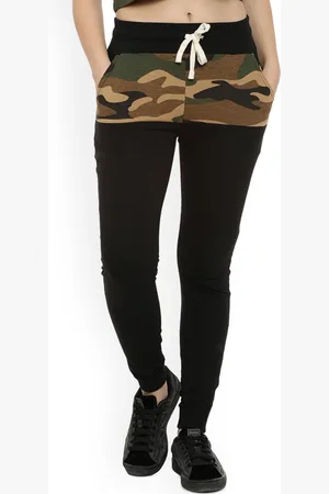Campus Women Colorblocked Mid Rise Regular Fit Joggers
