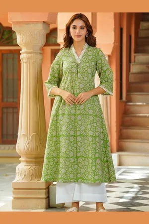 Ambraee Floral Printed V-Neck Pleated Pure Cotton Anarkali Kurta With Palazzos