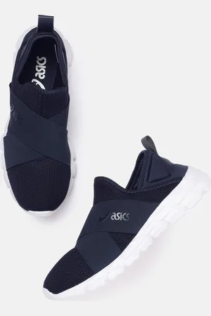Asics Men Woven Design Quantum Lyte Slip-On Sneakers