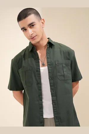 Highlander Men Solid Relaxed Fit Flap Pocket Shirt