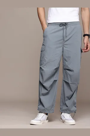 WROGN Men Pure Cotton Loose Fit Cargo Joggers