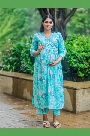 Aujjessa Women Floral Printed Regular Pure Cotton Kurta with Trousers