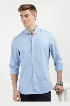 Calvin Klein Men Striped Button-Down Collar Casual Shirt