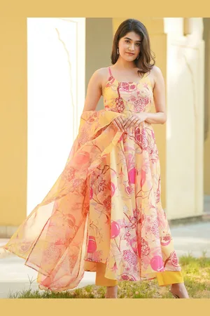 Ambraee Floral Printed Kurta with Trousers & Dupatta