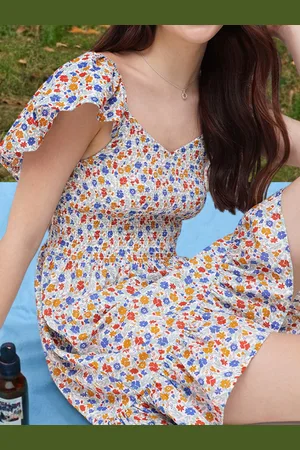 DressBerry Smocked Flattering Floral Print Dress