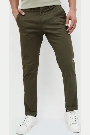 Lifestyle Men Straight Fit Mid-Rise Flat-Front Chinos Trousers