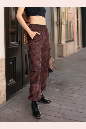 DressBerry Women Urban Explorer Cargo Joggers