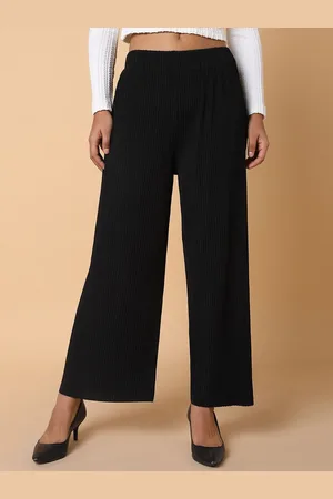 SHOWOFF Women Comfort Mid-Rise Flared Trousers