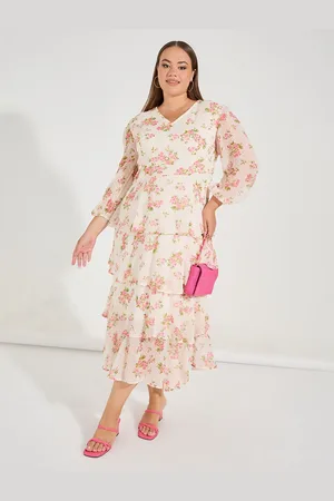 Styli Women Plus Size Floral Print Long Sleeve Tiered Maxi Dress