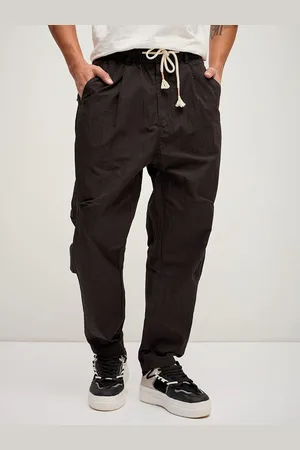 The Bear House Men Solid Loose Fit Mid Rise Trouser