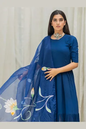 Ambraee Round Neck Anarkali Kurta With Dupatta