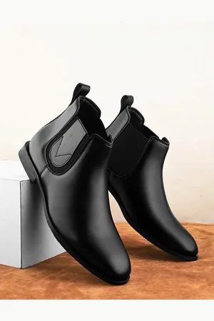 Roadster The Lifestyle Co Men Men Slip On Chelsea Boots