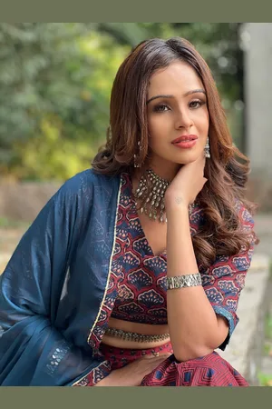 Janasya Printed Ready to Wear Lehenga & Blouse With Dupatta