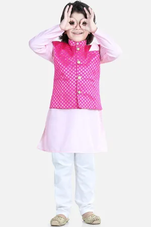 BownBee Boys Mandarin Collar Pure Cotton Kurta With Attached Jacquard Jacket And Pyjamas