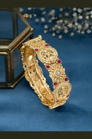 Peora Gold-Plated Stone-Studded Single Piece Openable Kada Bangle Jewellery