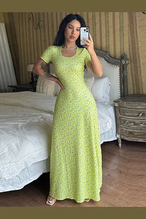LULU & SKY Women Floral Printed Maxi Dress