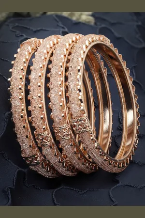 Sukkhi Set Of 4 Gold-Plated Crystals-Studded & Beaded Bangle