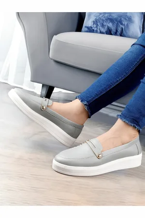 DressBerry Women Slip-On Solid Loafer Casual Shoes