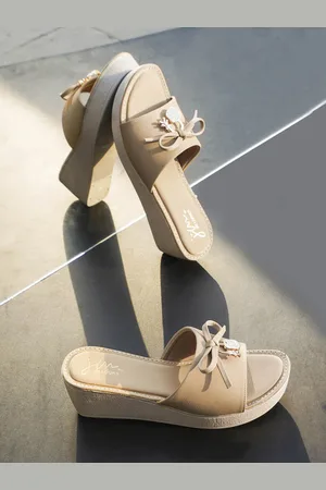 JM Looks Women Solid Open Toe Wedge Sandals Heels