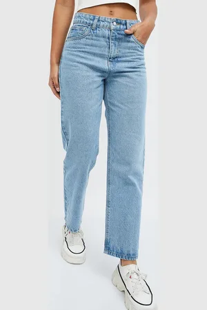 Lifestyle Women Straight Fit Jeans