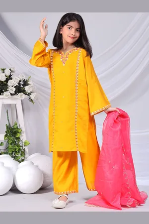 misbis Girls Florl Embroidered Straight Kurti with Palazzos & With Dupatta