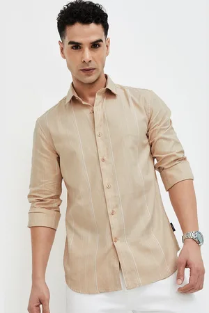 Lifestyle Men Slim Fit Opaque Casual Shirt