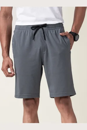 DaMENSCH Men Mid Rise Knitted Shorts